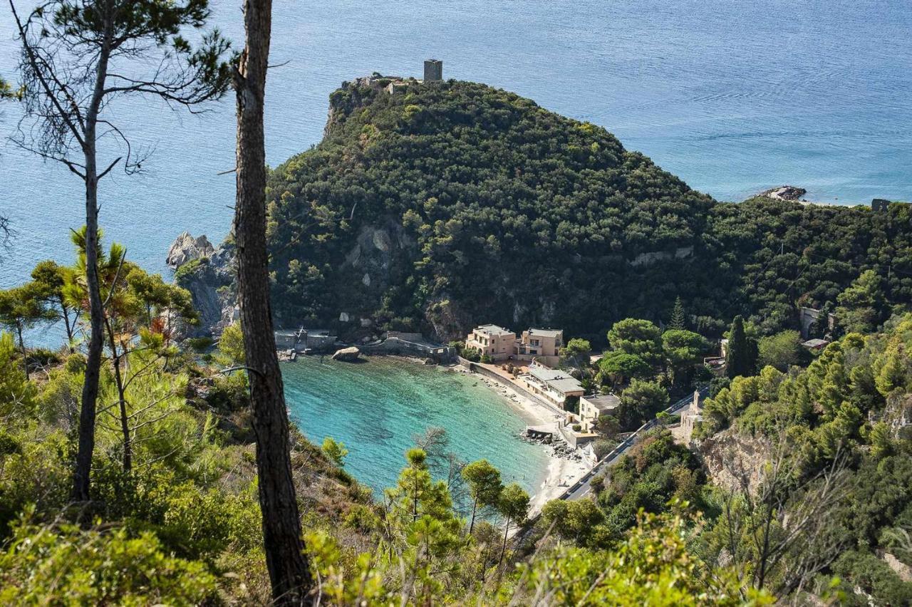 Cipriani 5 Rivieraholiday Pietra Ligure Buitenkant foto
