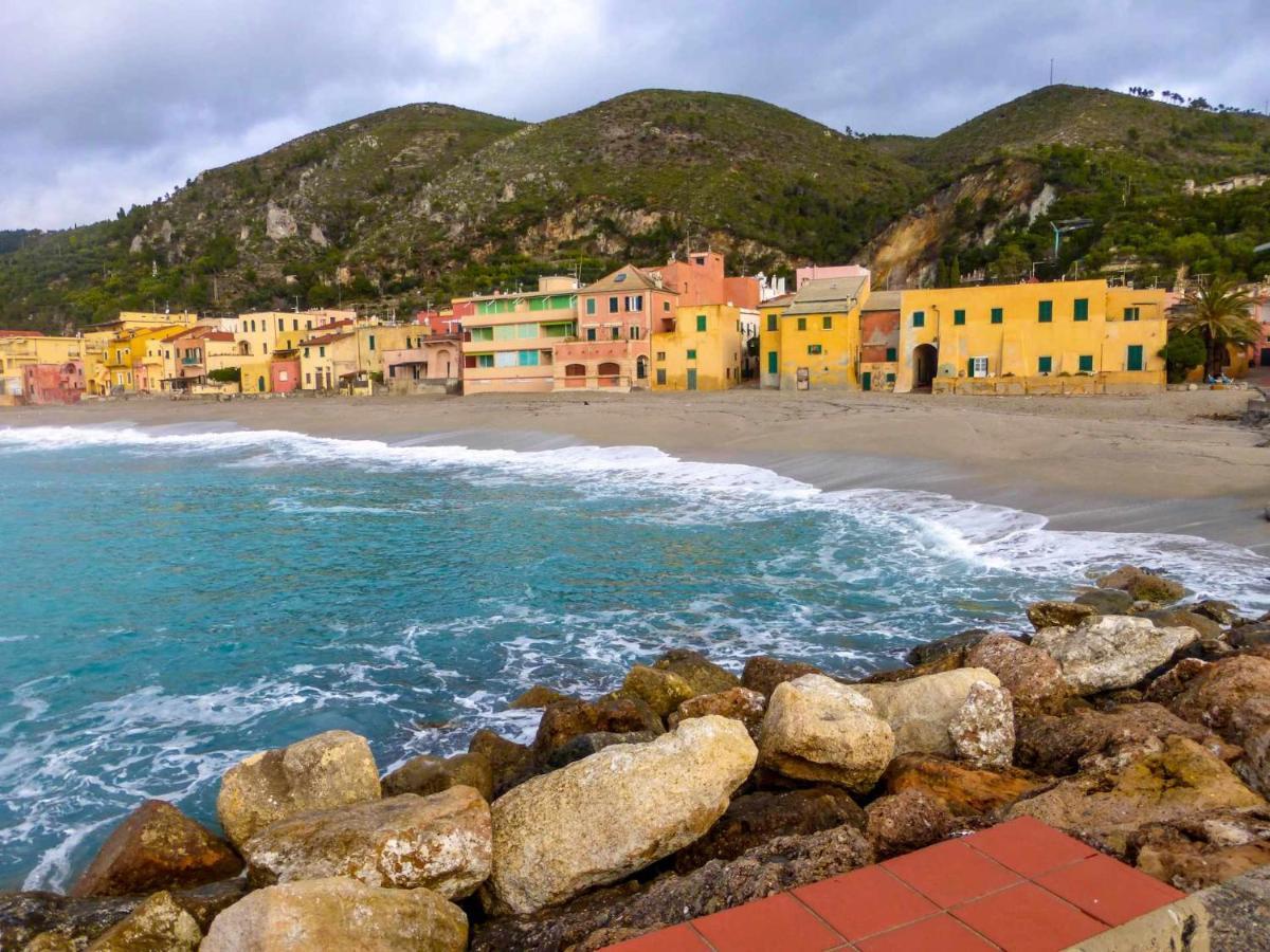 Cipriani 5 Rivieraholiday Pietra Ligure Buitenkant foto