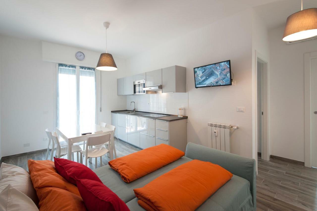 Cipriani 5 Rivieraholiday Pietra Ligure Buitenkant foto